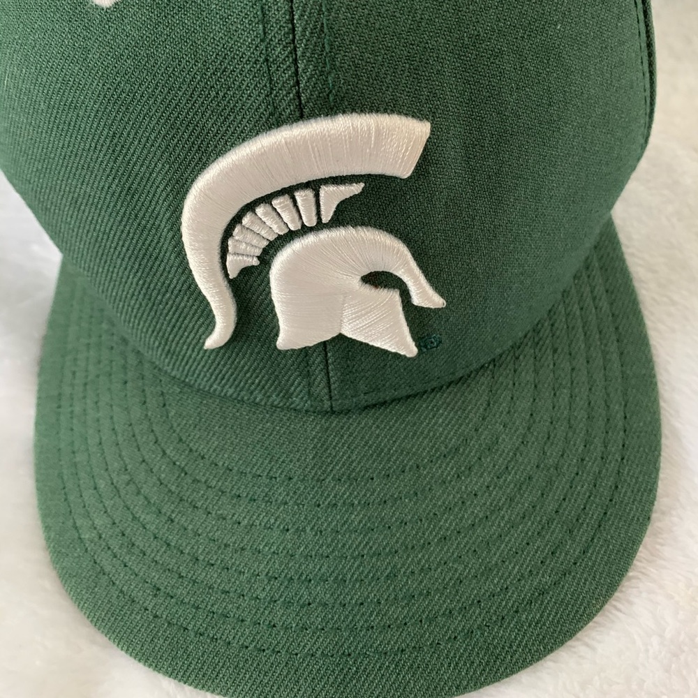 NIKE MICHIGAN STATE SPARTAN BASEBALL STYLE HAT